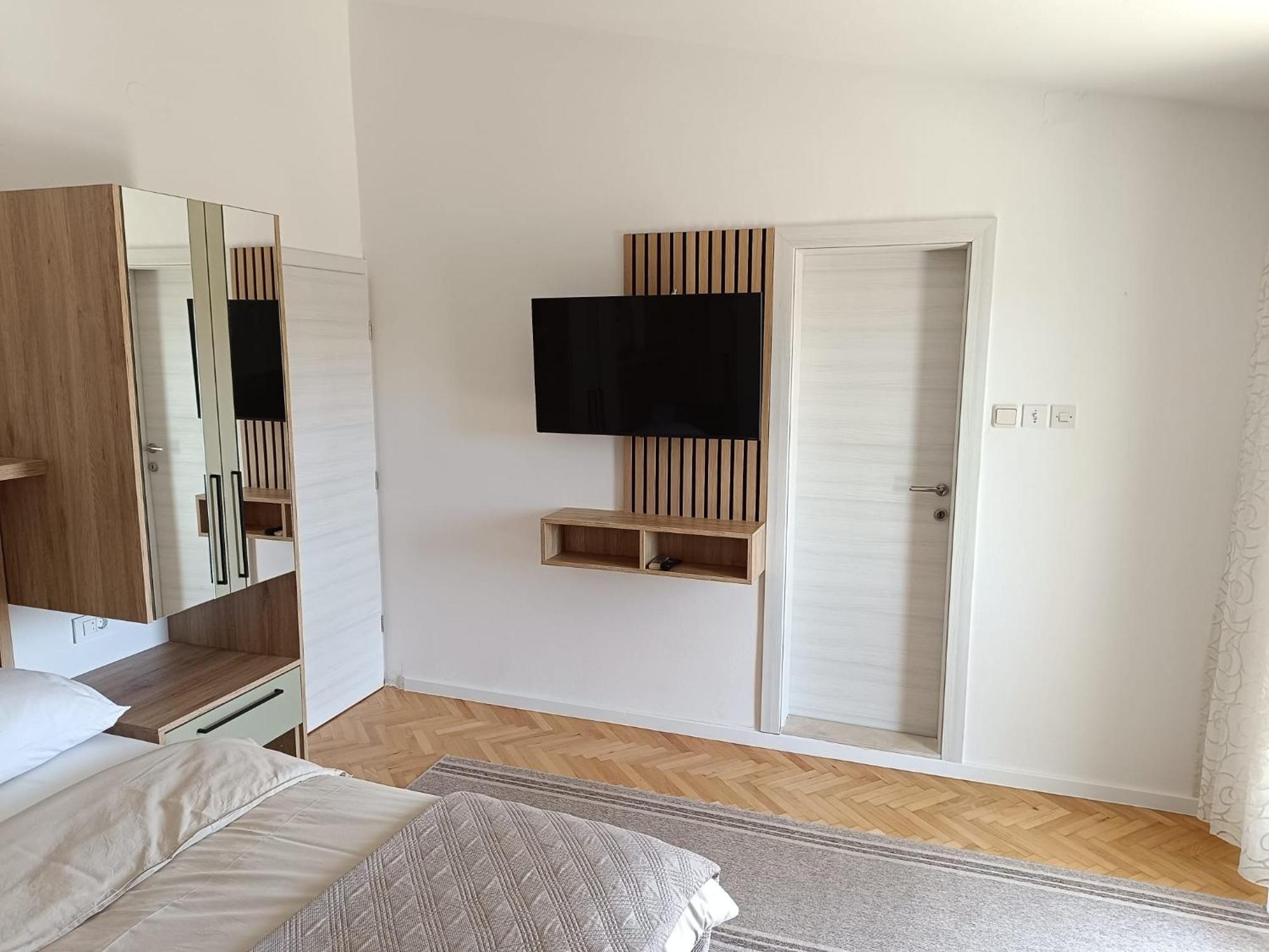 Diana Rooms And Apartments Starigrad Paklenica Quarto foto